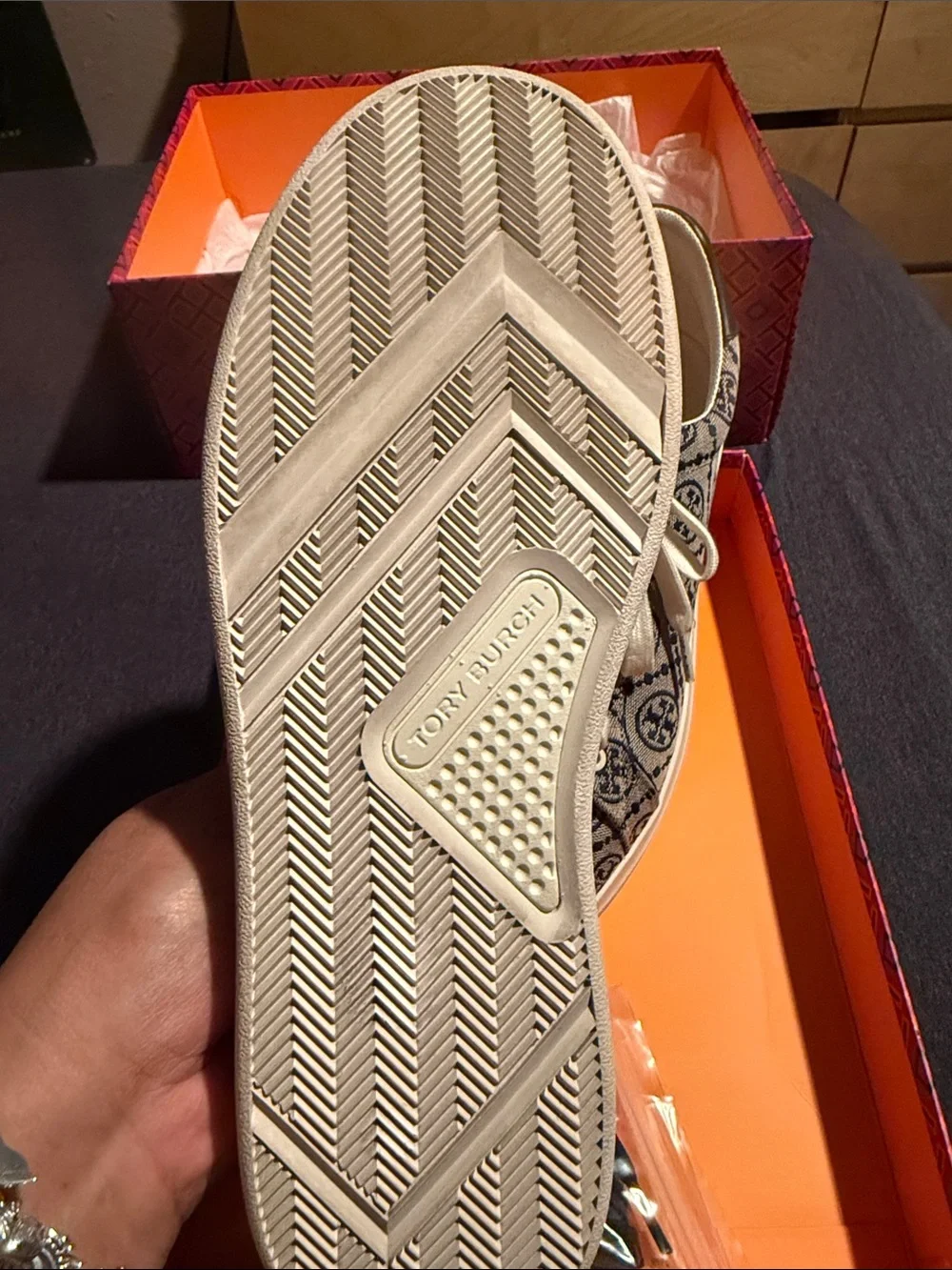 Tory Burch tory burch